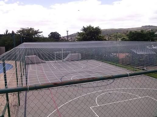 Redes de proteção para quadras esportivas segurança, resistência e praticidade